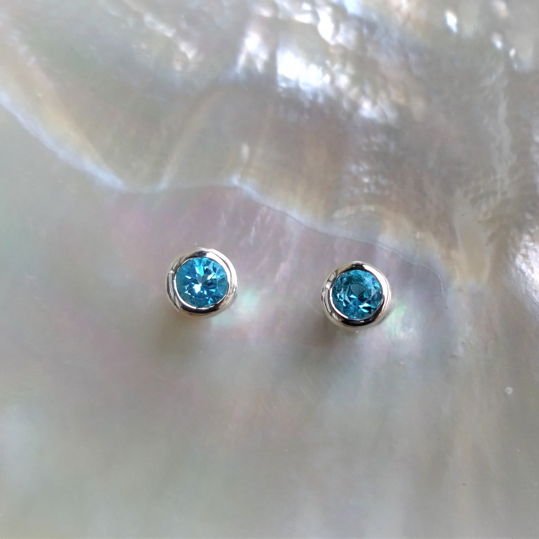 Boucles d'oreilles topazes bleues